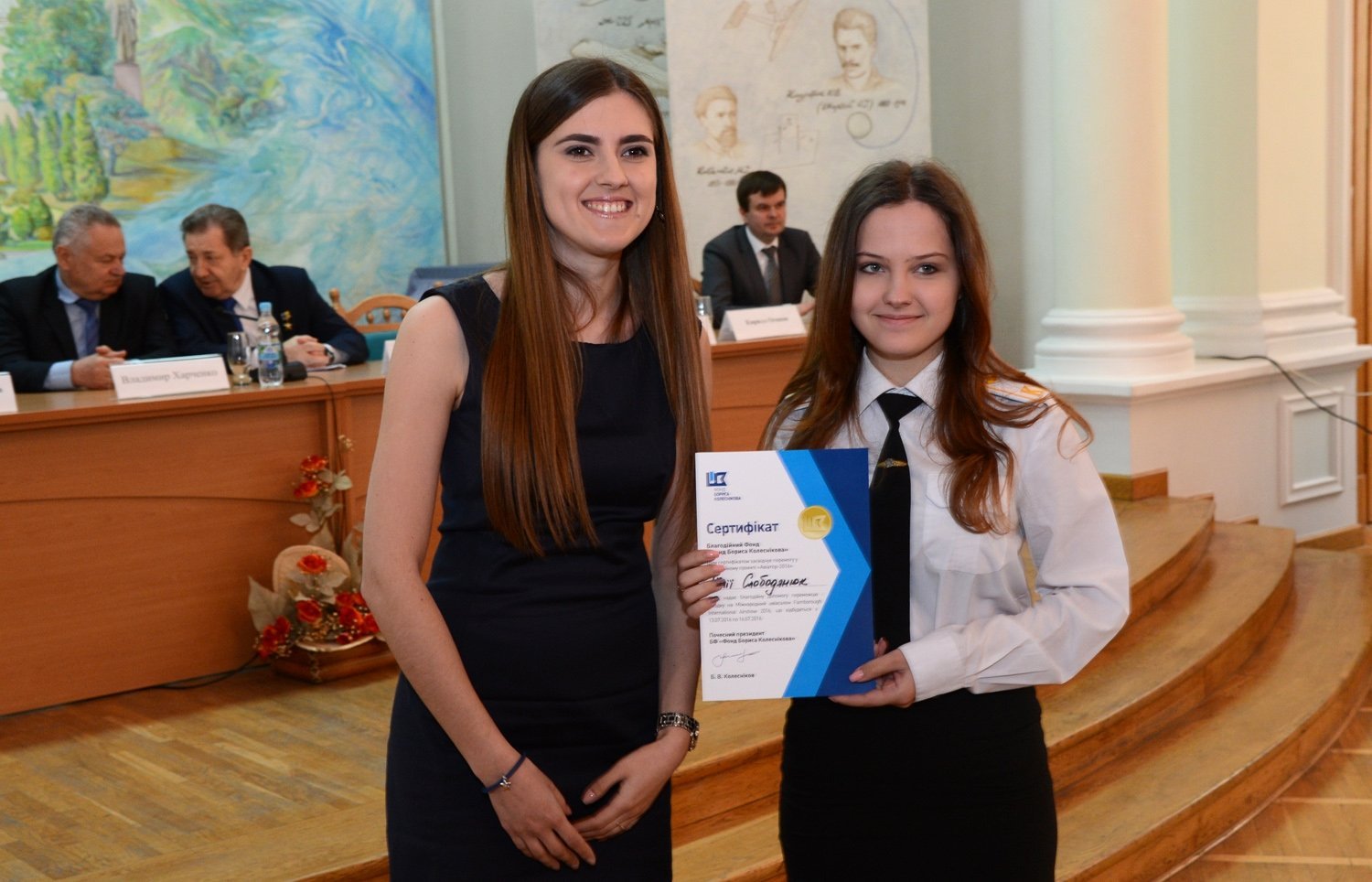 Студенты из Кременчуга летят в Лондон благодаря Фонду Бориса Колесникова Студенты из Кременчуга летят в Лондон благодаря Фонду Бориса Колесникова