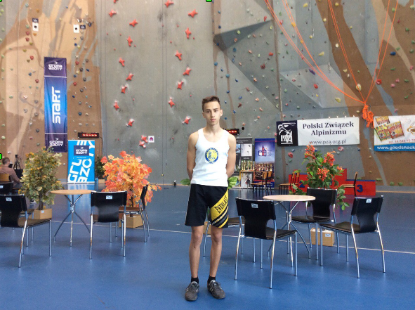 Кременчужанин Ярослав Ткач в 10 світового рейтингу спортсменів зі скелелазіння Кременчужанин Ярослав Ткач в 10 світового рейтингу спортсменів зі скелелазіння