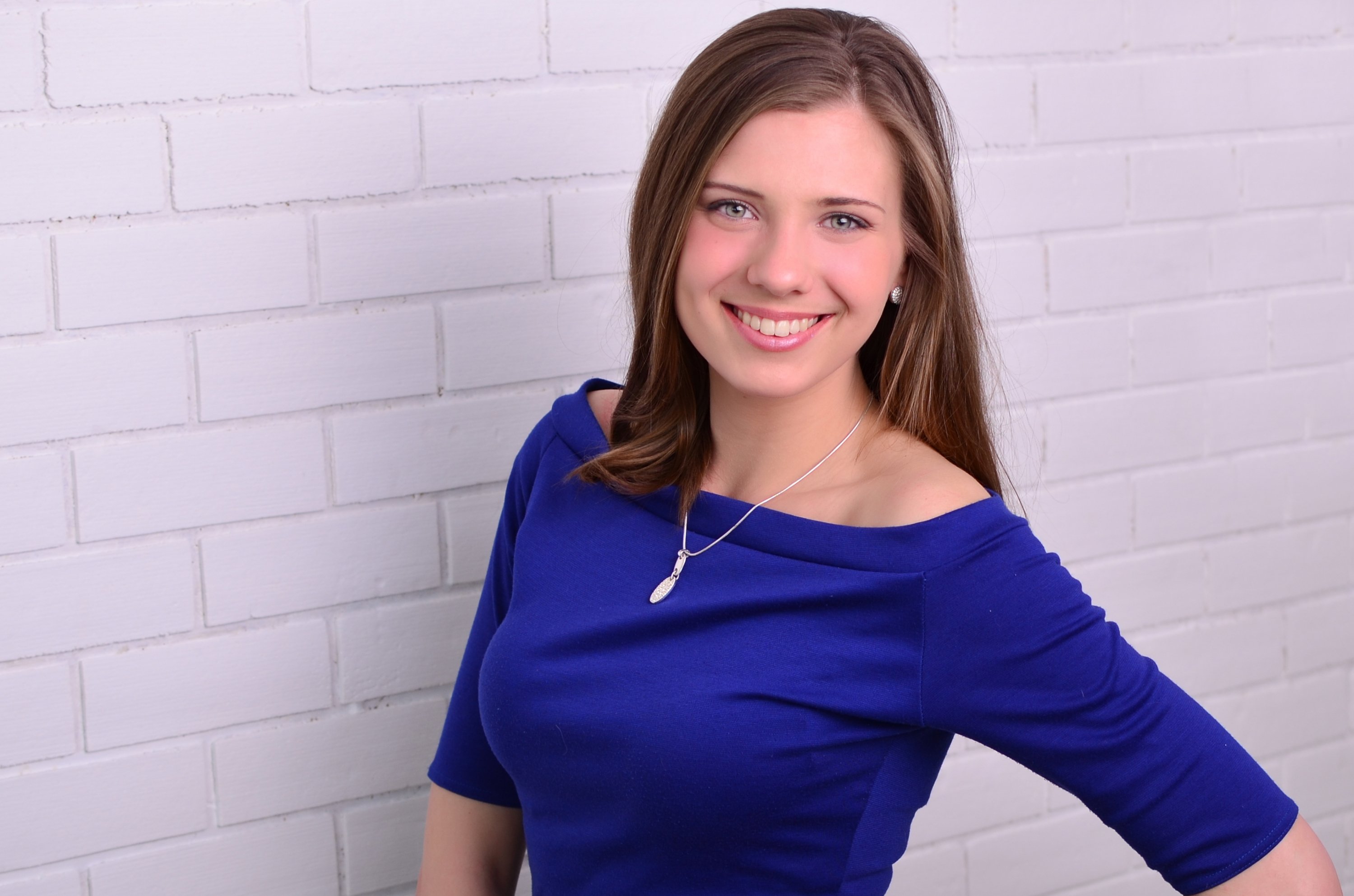 Кто уже сегодня будет бороться за звание "Королева КрНУ-2016" Кто уже сегодня будет бороться за звание "Королева КрНУ-2016"