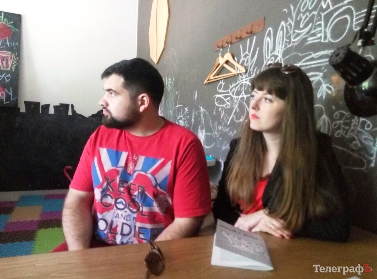 У Кременчуці презентували збірку життєвих історій переселенців «Нові сусіди» У Кременчуці презентували збірку життєвих історій переселенців «Нові сусіди»