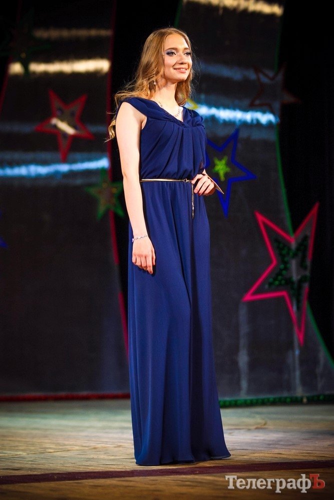 "Королева КрНУ-2016" поразила всех танцем живота и соблазнительной улыбкой "Королева КрНУ-2016" поразила всех танцем живота и соблазнительной улыбкой