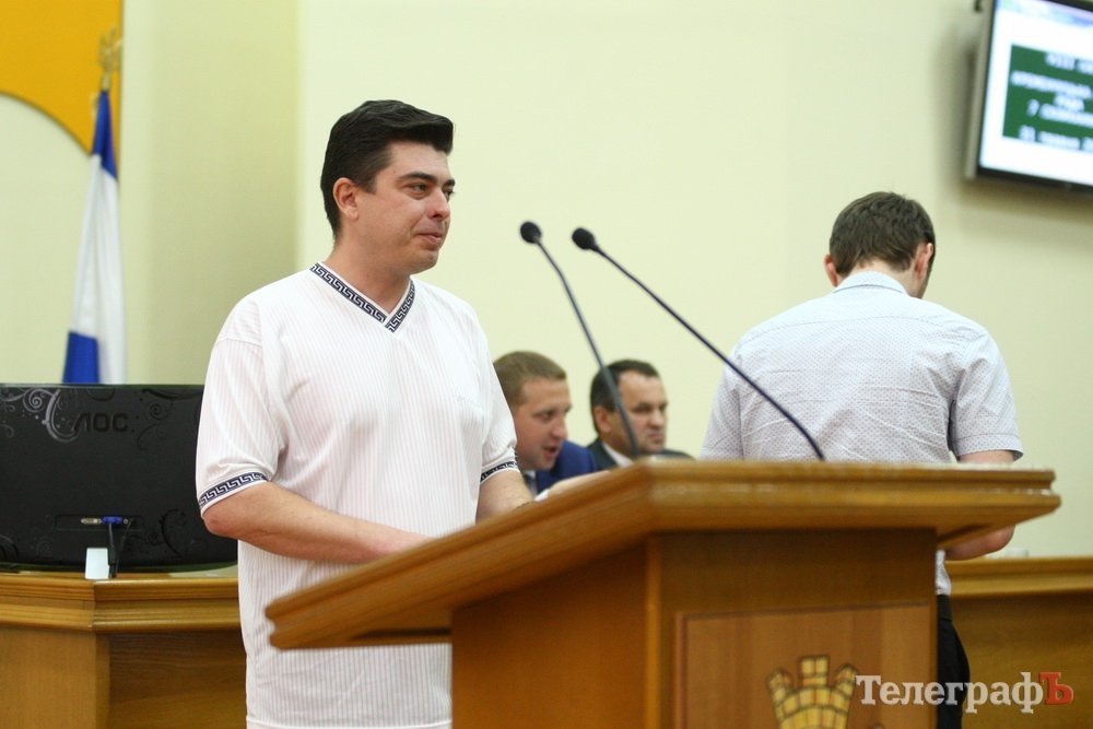 4 гривны или 2,68? Страсти по цене на проезд в кременчугских маршрутках на сессии горсовета 4 гривны или 2,68? Страсти по цене на проезд в кременчугских маршрутках на сессии горсовета