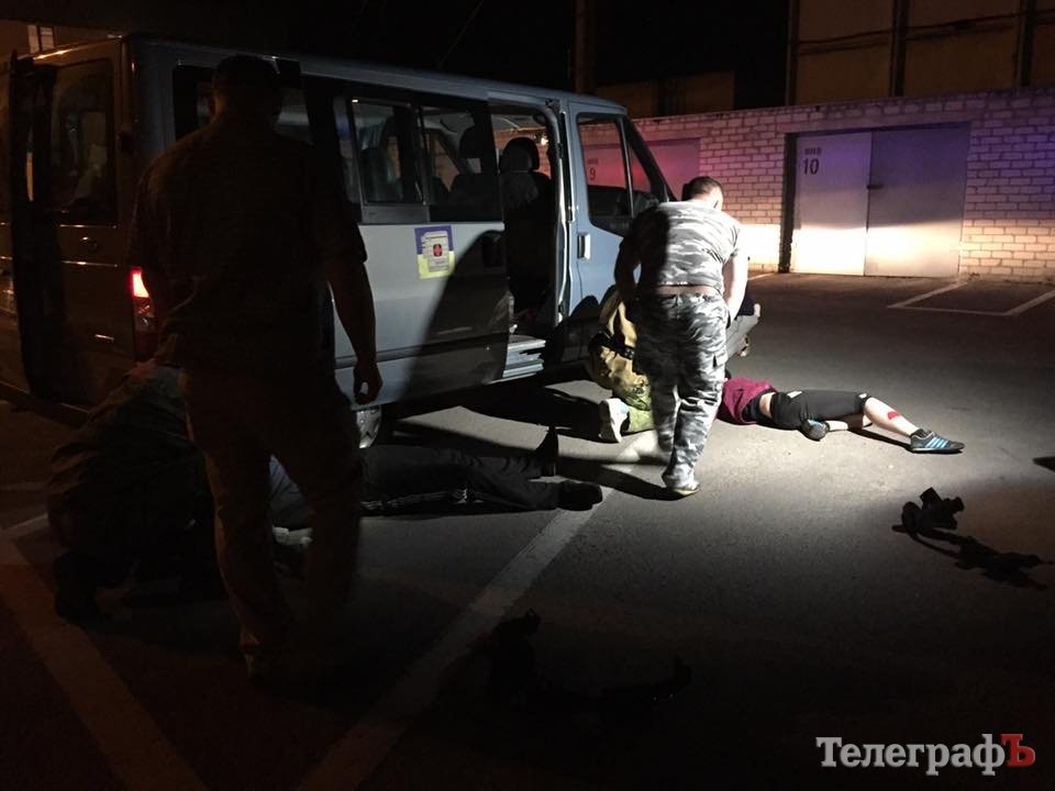 Як кременчуцькі патрульні потрапили в ДТП та стрілянину, навчаючись рятувати життя Як кременчуцькі патрульні потрапили в ДТП та стрілянину, навчаючись рятувати життя