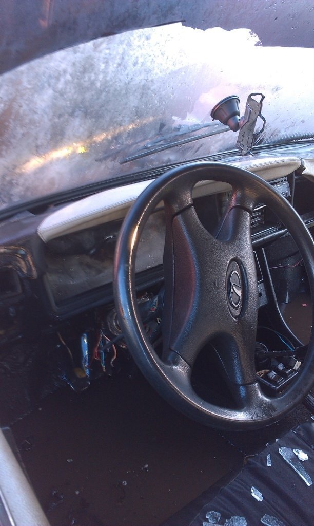 В Кременчуге горел ВАЗ В Кременчуге горел ВАЗ