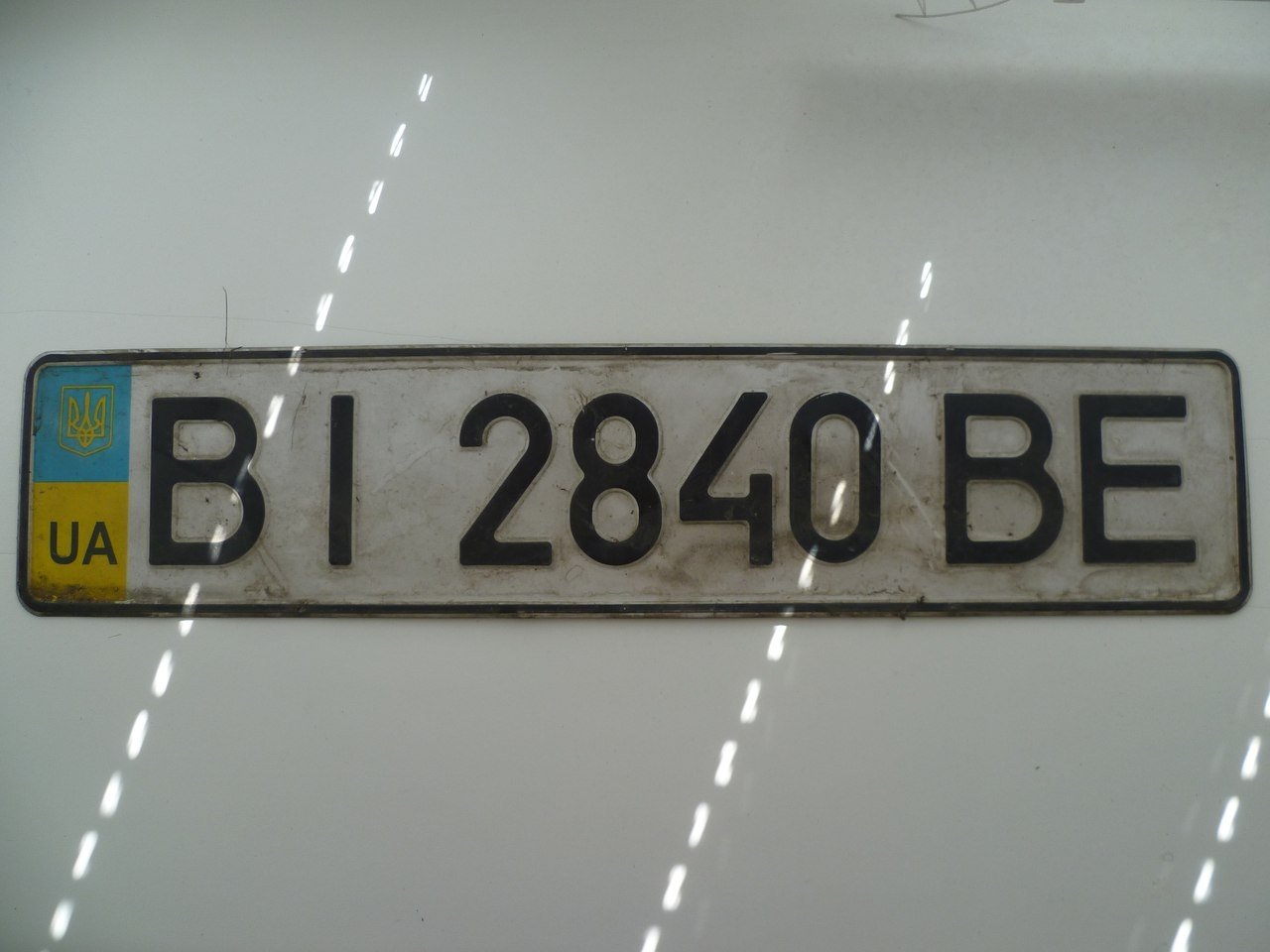 Кременчужане после ливней и дождей находят номера авто Кременчужане после ливней и дождей находят номера авто