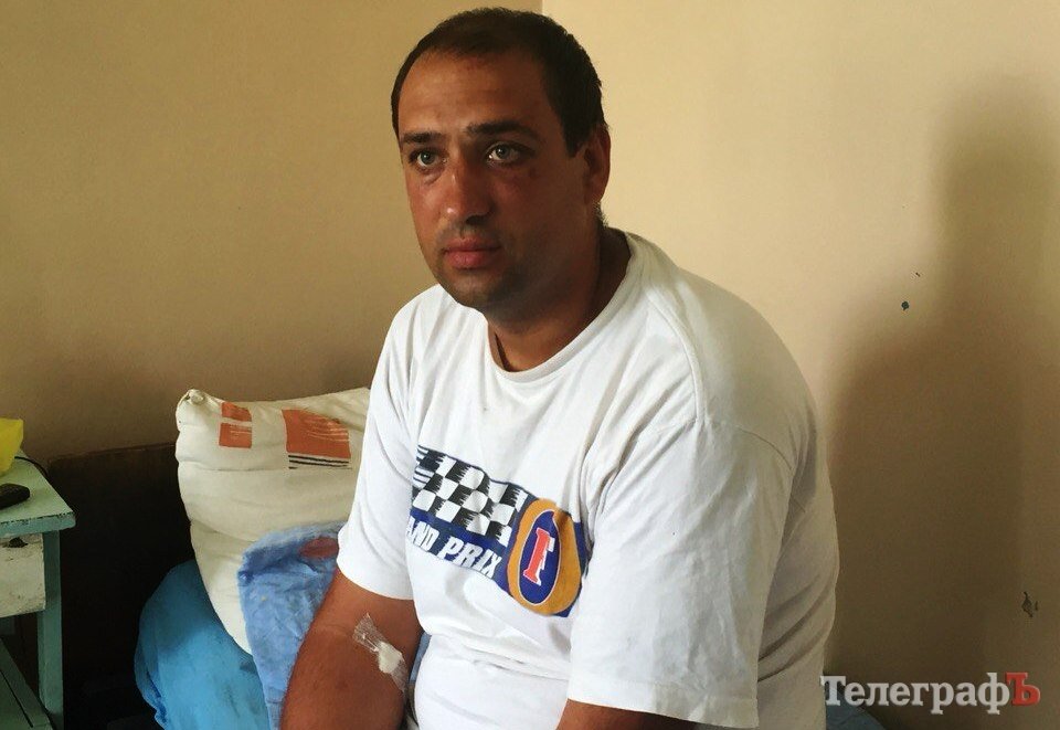 «Мы перестали выпускать детей на улицу», - жители Горишних Плавней, которых обвинили в избиении АТОшника «Мы перестали выпускать детей на улицу», - жители Горишних Плавней, которых обвинили в избиении АТОшника