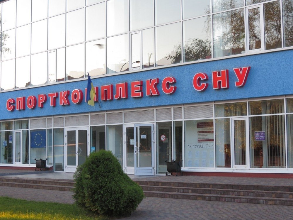 Кременчужани провели ніч у вогняному Луцькому замку Кременчужани провели ніч у вогняному Луцькому замку