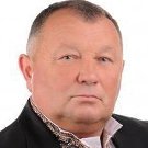 В Полтаве храм украсили двуглавым орлом и Петром І на коне, который топчет жёлто-голубой флаг В Полтаве храм украсили двуглавым орлом и Петром І на коне, который топчет жёлто-голубой флаг