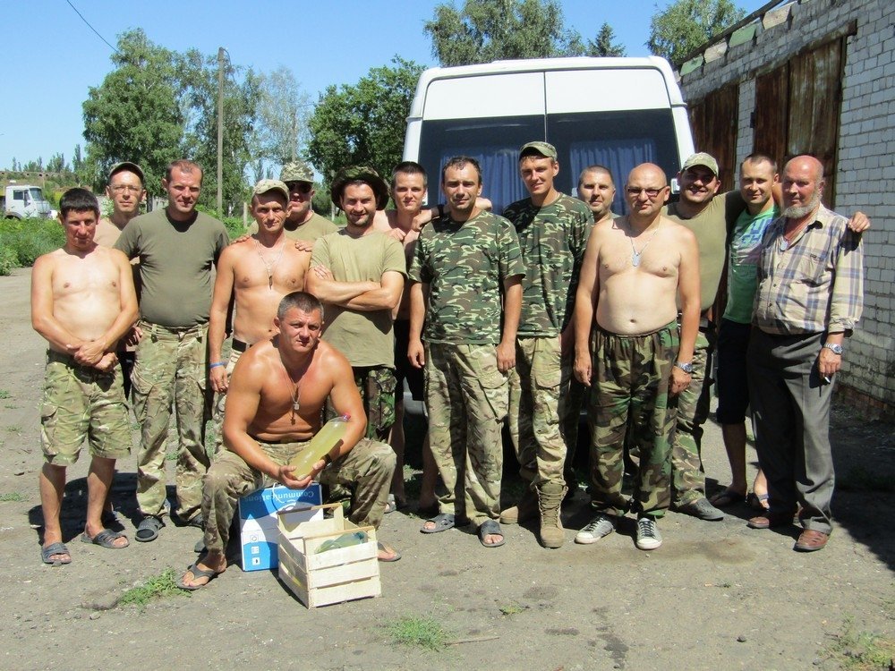 Кременчуцькі волонтери побували у місці, де вбили Юрія Яценка Кременчуцькі волонтери побували у місці, де вбили Юрія Яценка