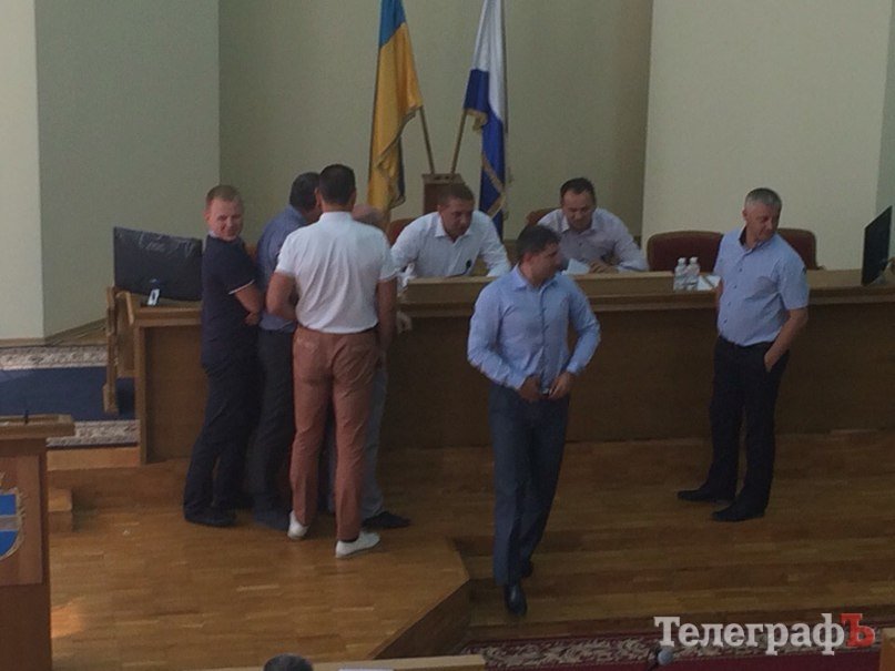 Сессия Кременчугского горсовета 27 июля: ОСМД, земля и деньги волонтерам Сессия Кременчугского горсовета 27 июля: ОСМД, земля и деньги волонтерам