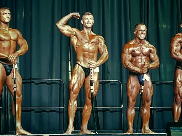 Кременчуцький бодібілдер Микола Збираник показав «сталеві» м'язи в Америці Кременчуцький бодібілдер Микола Збираник показав «сталеві» м'язи в Америці