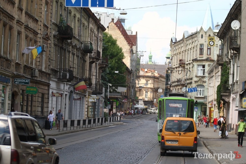 Пиво, кава та селфі: топ-6 причин їхати або не їхати до Львова Пиво, кава та селфі: топ-6 причин їхати або не їхати до Львова