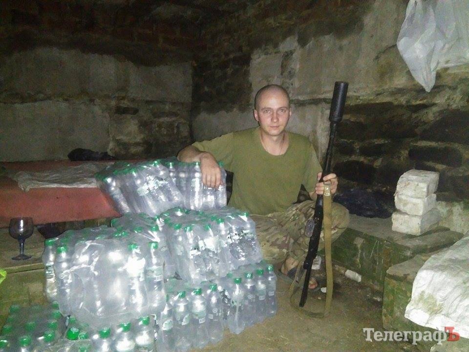 Кременчужанам, які під палючим сонцем боронять землю, передали воду Кременчужанам, які під палючим сонцем боронять землю, передали воду
