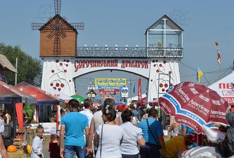Історія, музика, раллі та Шевченко: спекотні серпневі фестивалі Історія, музика, раллі та Шевченко: спекотні серпневі фестивалі
