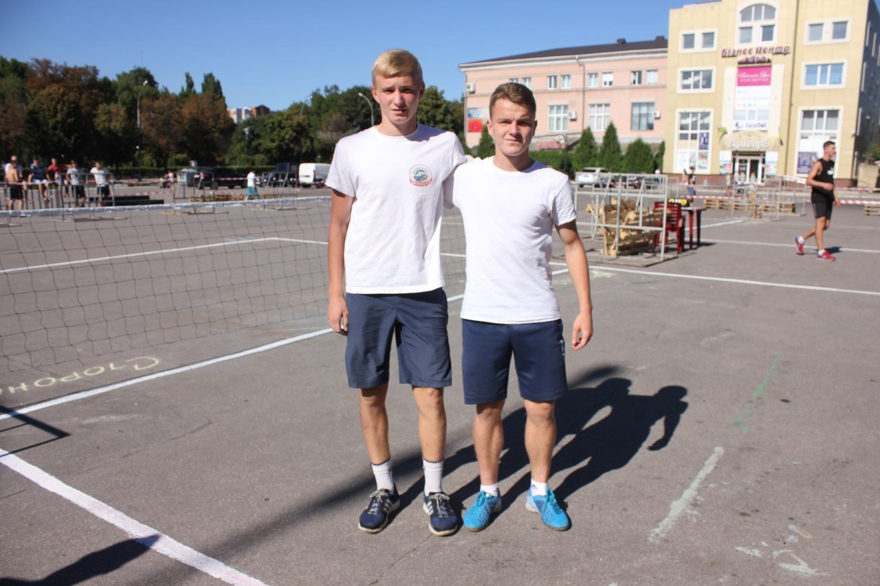 Команда «Зозуля» виграла перший турнір з тенісболу «Кременчуцький Вімблдон» Команда «Зозуля» виграла перший турнір з тенісболу «Кременчуцький Вімблдон»