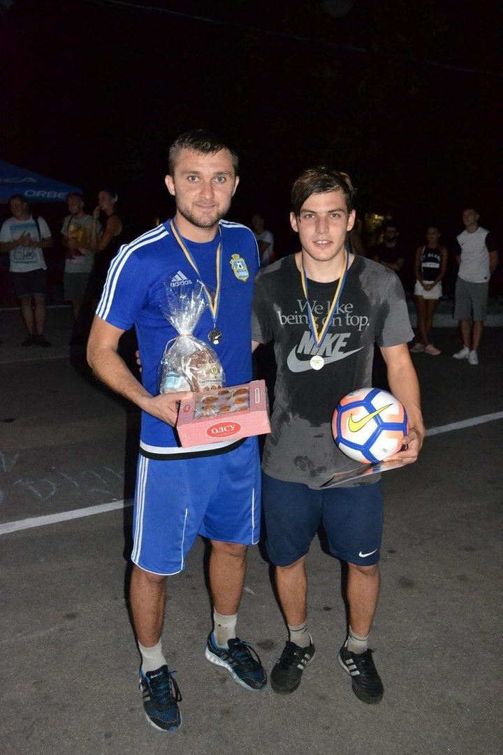 Команда «Зозуля» виграла перший турнір з тенісболу «Кременчуцький Вімблдон» Команда «Зозуля» виграла перший турнір з тенісболу «Кременчуцький Вімблдон»