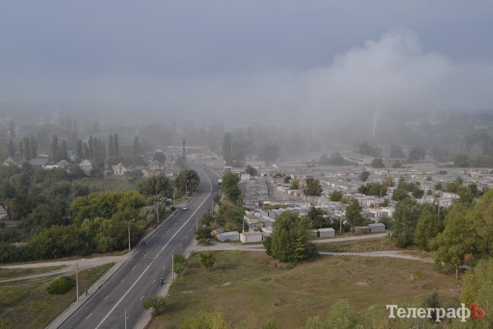 Район парка Мира с утра «накрыло» дымом Район парка Мира с утра «накрыло» дымом