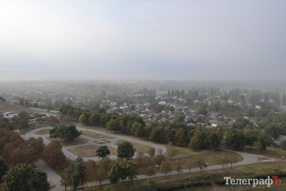 Район парка Мира с утра «накрыло» дымом Район парка Мира с утра «накрыло» дымом
