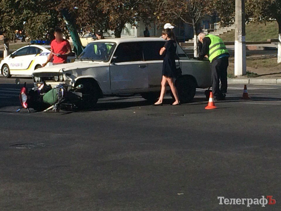 В Кременчуге на водоканале «шестёрка» сбила мопедиста В Кременчуге на водоканале «шестёрка» сбила мопедиста