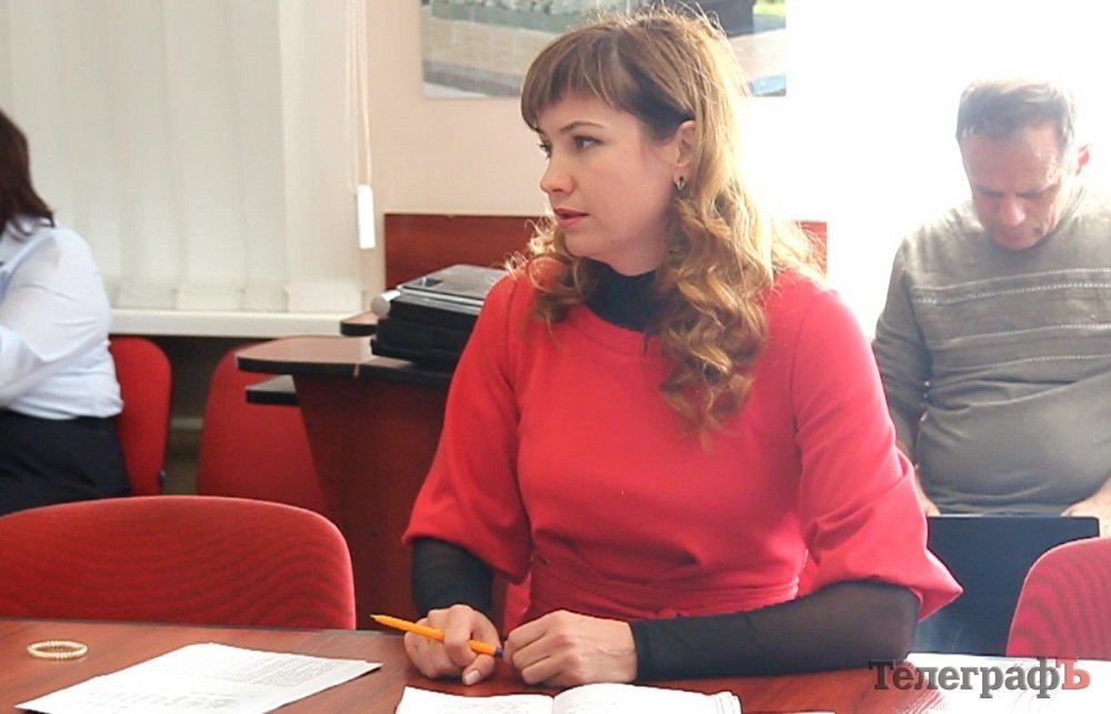 Депутаты решили не преследовать бойцов АТО, которые жгли шины на площади Победы в Кременчуге Депутаты решили не преследовать бойцов АТО, которые жгли шины на площади Победы в Кременчуге