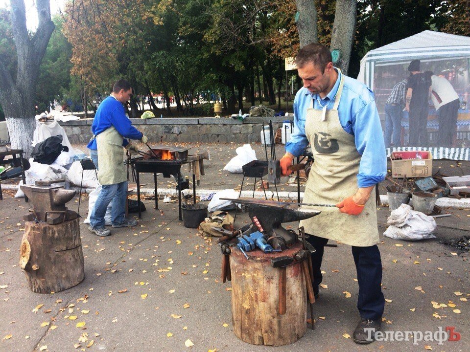 Кременчугу – 445 лет! Хочешь – ешь, а хочешь – куй! Кременчугу – 445 лет! Хочешь – ешь, а хочешь – куй!