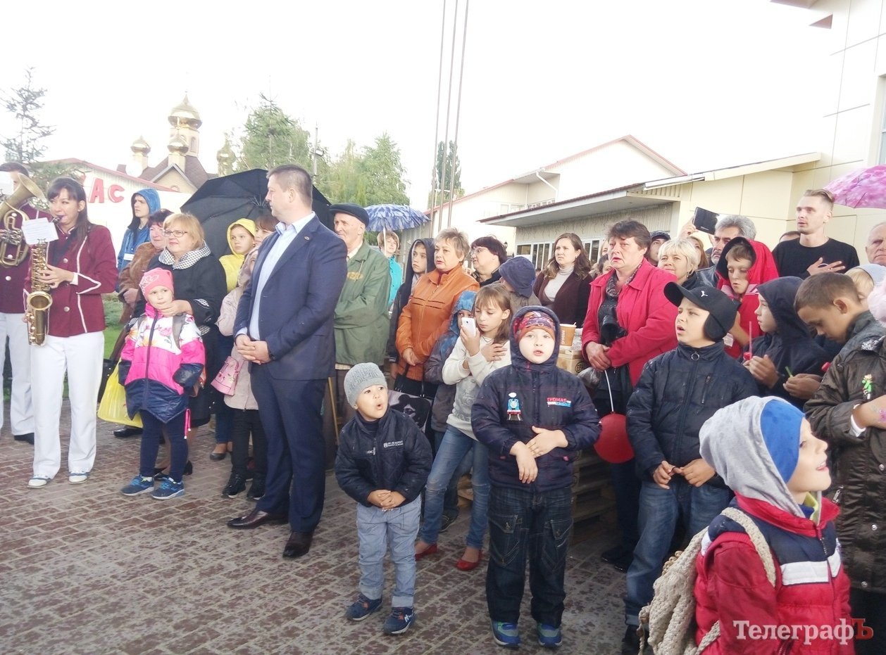 В Кременчуге открыли патриотический фонтан В Кременчуге открыли патриотический фонтан