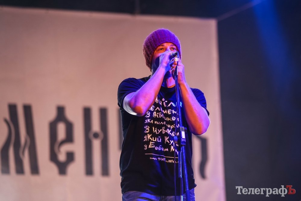 «Згоріла хата — гори сарай»: ТНМК у Кременчуці знімали відео на пісню «Небокрай» «Згоріла хата — гори сарай»: ТНМК у Кременчуці знімали відео на пісню «Небокрай»