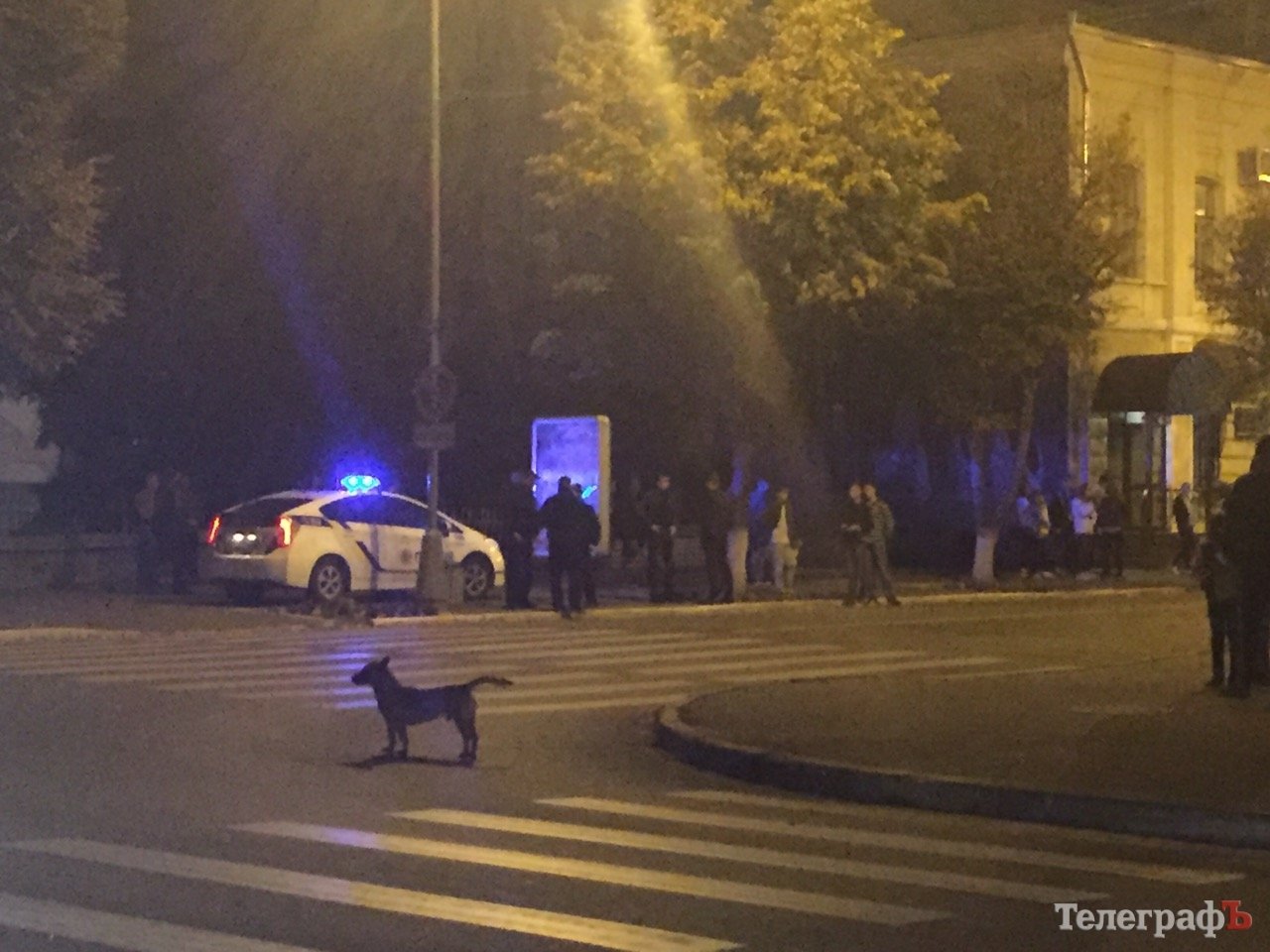 В Кременчуге водитель на Hummer пытался уйти от полицейской погони В Кременчуге водитель на Hummer пытался уйти от полицейской погони