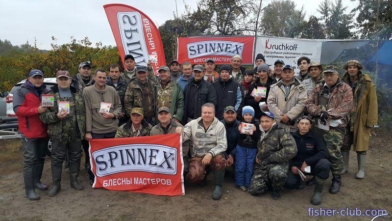 Ловилась и большая, и маленькая... Ловилась и большая, и маленькая...