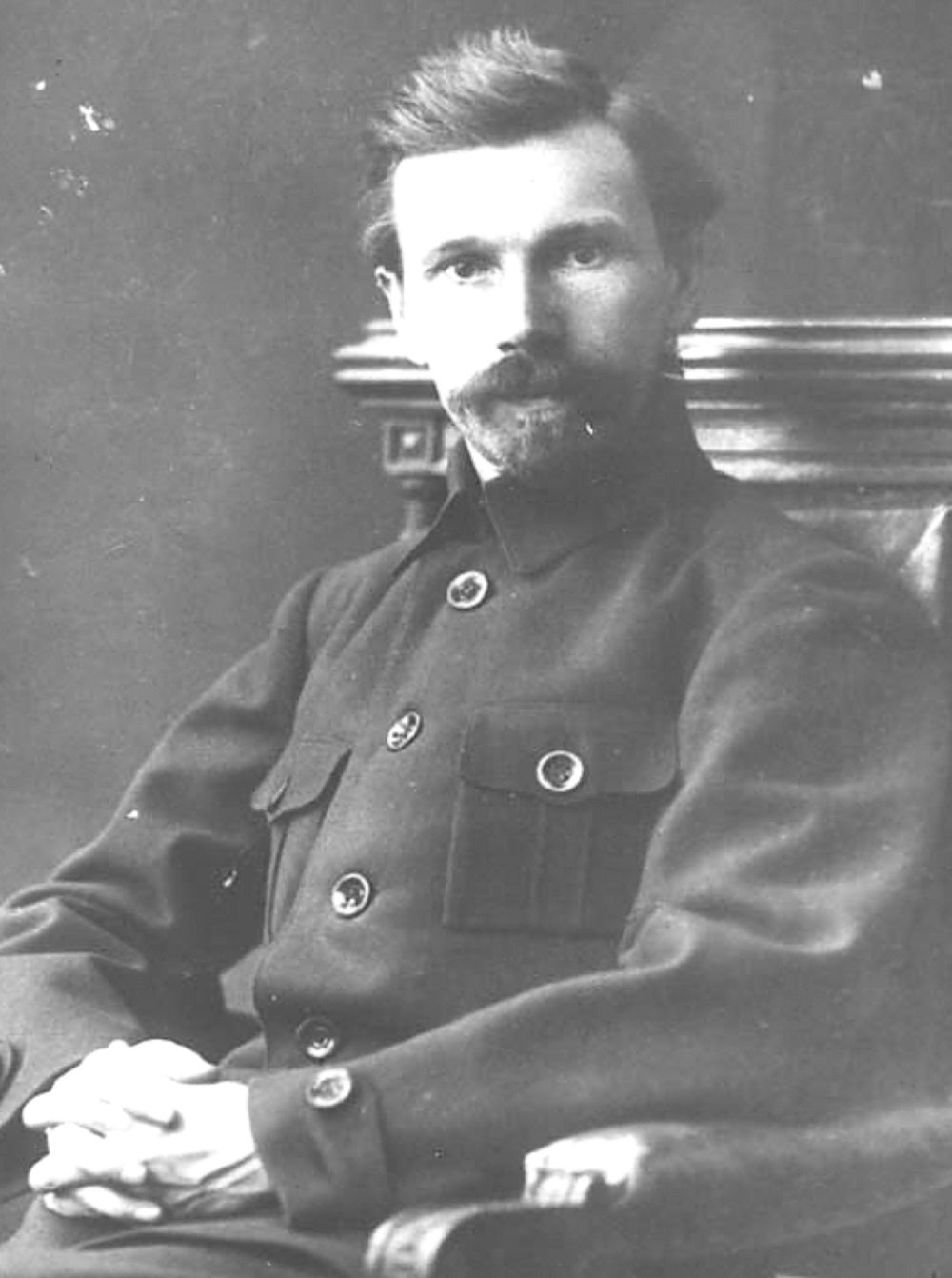 Червоні голови Кременчука: засуджені та розстріляні у часи революції та війни Червоні голови Кременчука: засуджені та розстріляні у часи революції та війни