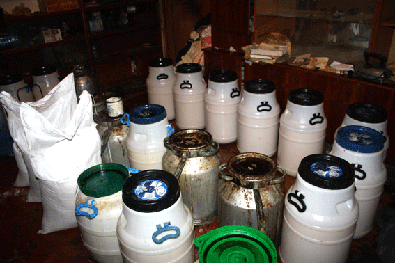 В Кременчуге прикрыли «мини-заводик» по производству самогона В Кременчуге прикрыли «мини-заводик» по производству самогона