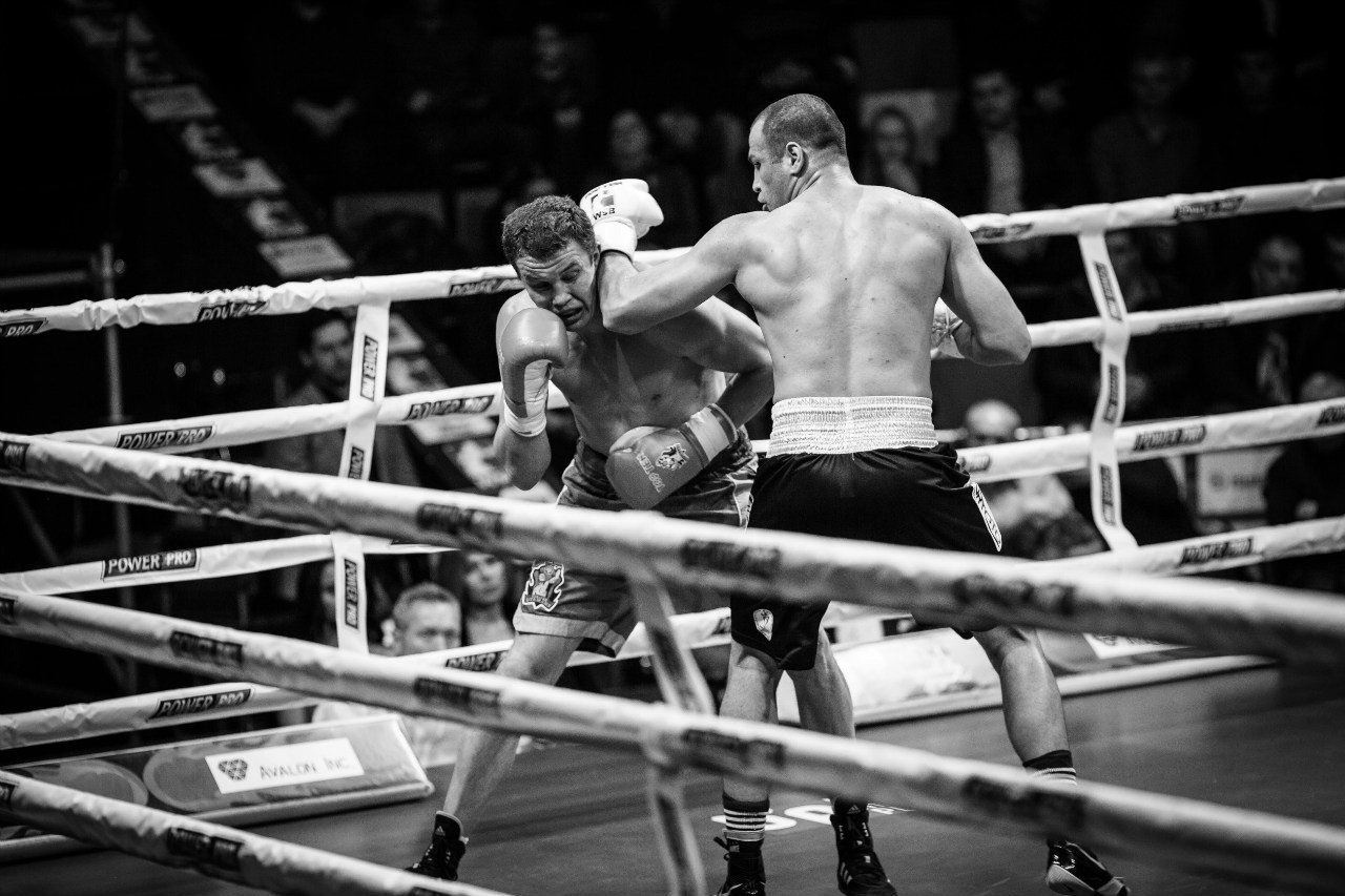 Чим займається боксер Денис Пояцика після завершення кар'єри Чим займається боксер Денис Пояцика після завершення кар'єри