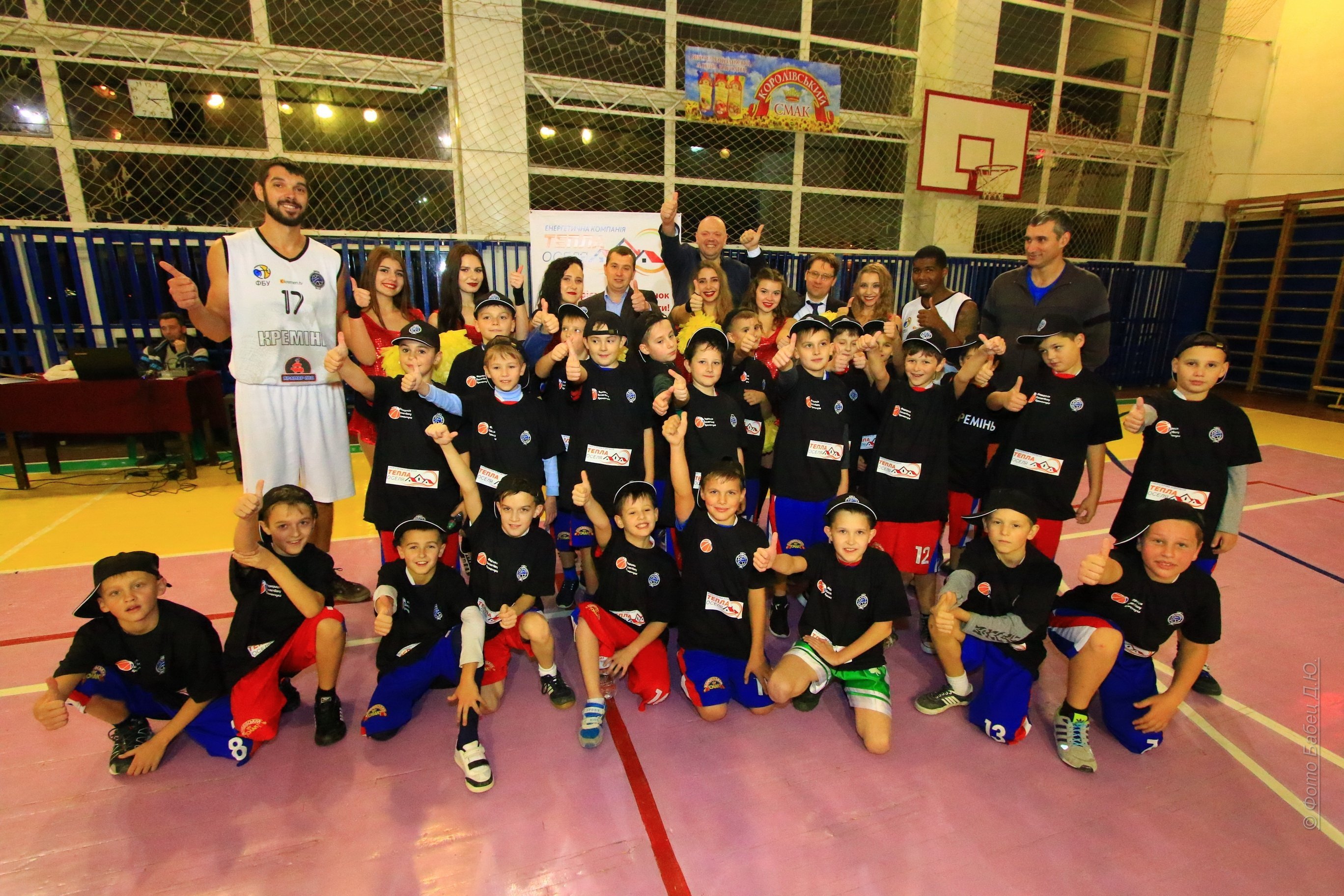 «Кремінь» та «Будівельник» оформлюють сенсаційну нічию у Кубку України «Кремінь» та «Будівельник» оформлюють сенсаційну нічию у Кубку України