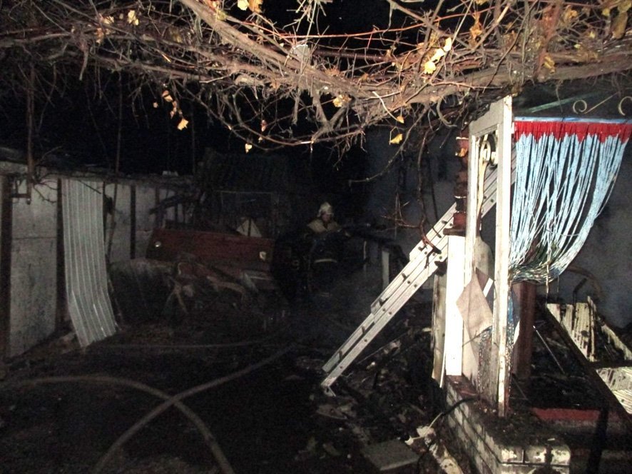 Под Кременчугом горел частный дом Под Кременчугом горел частный дом