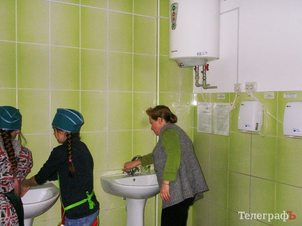 Лицей №30: на что потратили деньги родителей Лицей №30: на что потратили деньги родителей