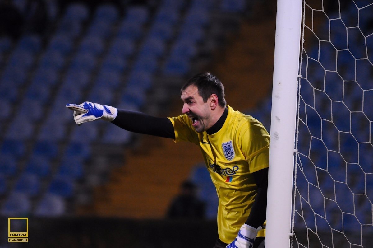 «Хочеться у півфіналі зустрітись з «Дніпром» чи «Динамо», - кременчуцький футболіст Ваге Саркісян «Хочеться у півфіналі зустрітись з «Дніпром» чи «Динамо», - кременчуцький футболіст Ваге Саркісян