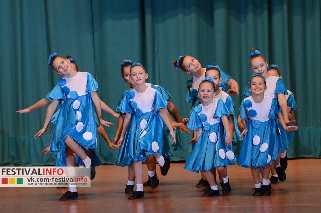 Кременчугские танцоры из АЭСТ «Кураж» стали победителями во Всеукраинском фестивале-конкурсе «Звезды Терпсихоры» Кременчугские танцоры из АЭСТ «Кураж» стали победителями во Всеукраинском фестивале-конкурсе «Звезды Терпсихоры»