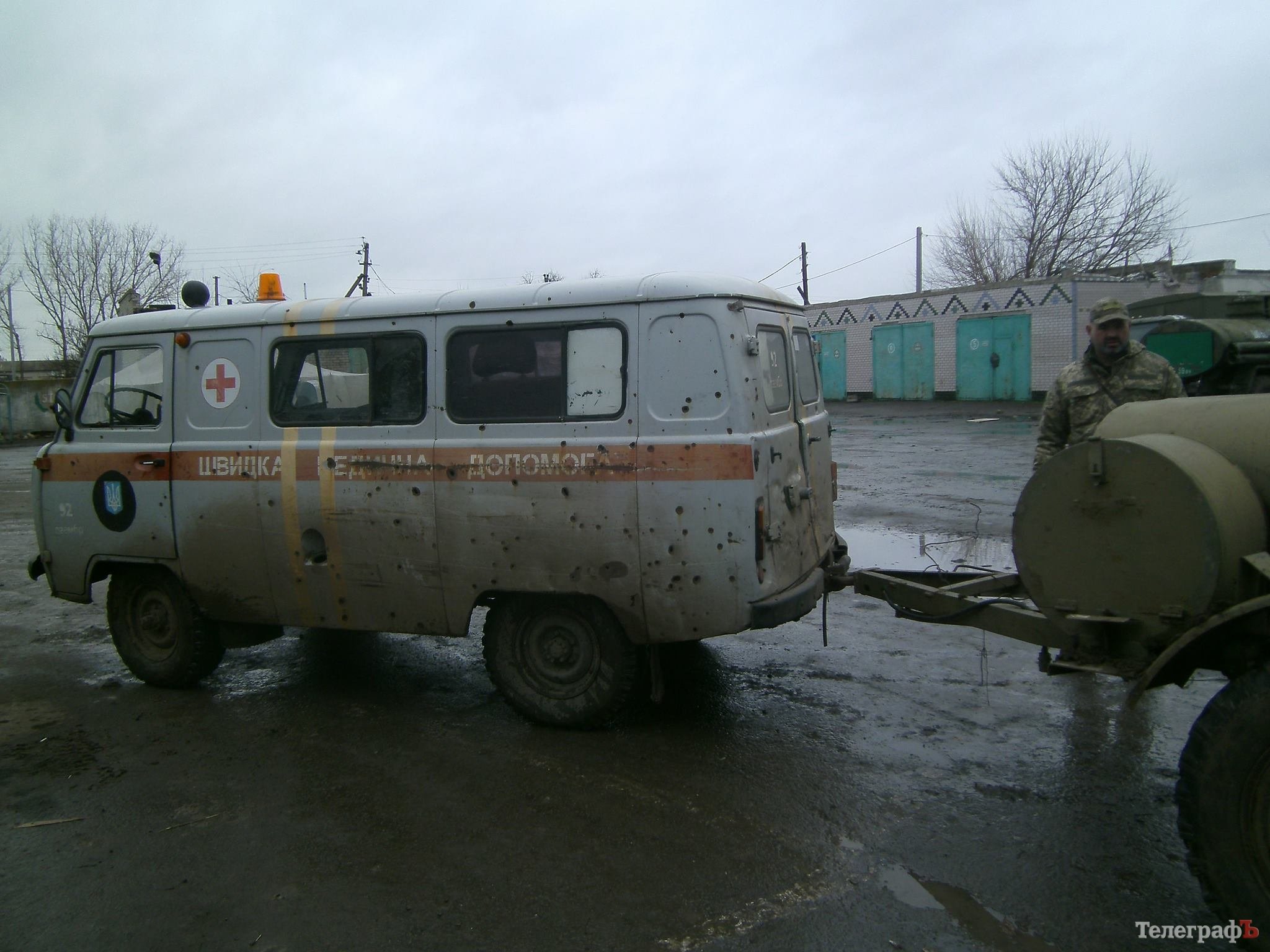 Волонтери «Телеграфа» привезли 17 ОМПБ машину... на вашому бензині Волонтери «Телеграфа» привезли 17 ОМПБ машину... на вашому бензині