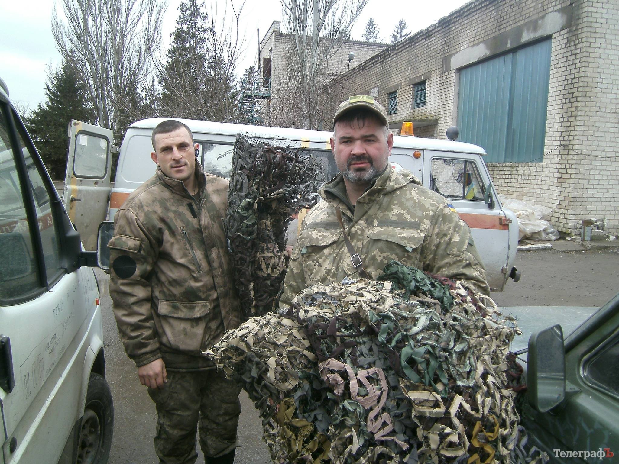Волонтери «Телеграфа» привезли 17 ОМПБ машину... на вашому бензині Волонтери «Телеграфа» привезли 17 ОМПБ машину... на вашому бензині