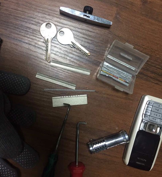 Мешканець Олександрії обкрадав кременчуцькі квартири Мешканець Олександрії обкрадав кременчуцькі квартири