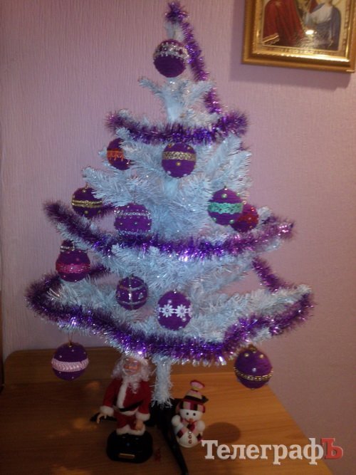 Похвастайся своей красоткой: присылайте нам свои новогодние ёлки Похвастайся своей красоткой: присылайте нам свои новогодние ёлки