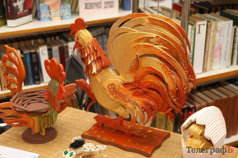 На що здатне тепло солдатських долонь: у Кременчуці відкрився благодійний ярмарок На що здатне тепло солдатських долонь: у Кременчуці відкрився благодійний ярмарок