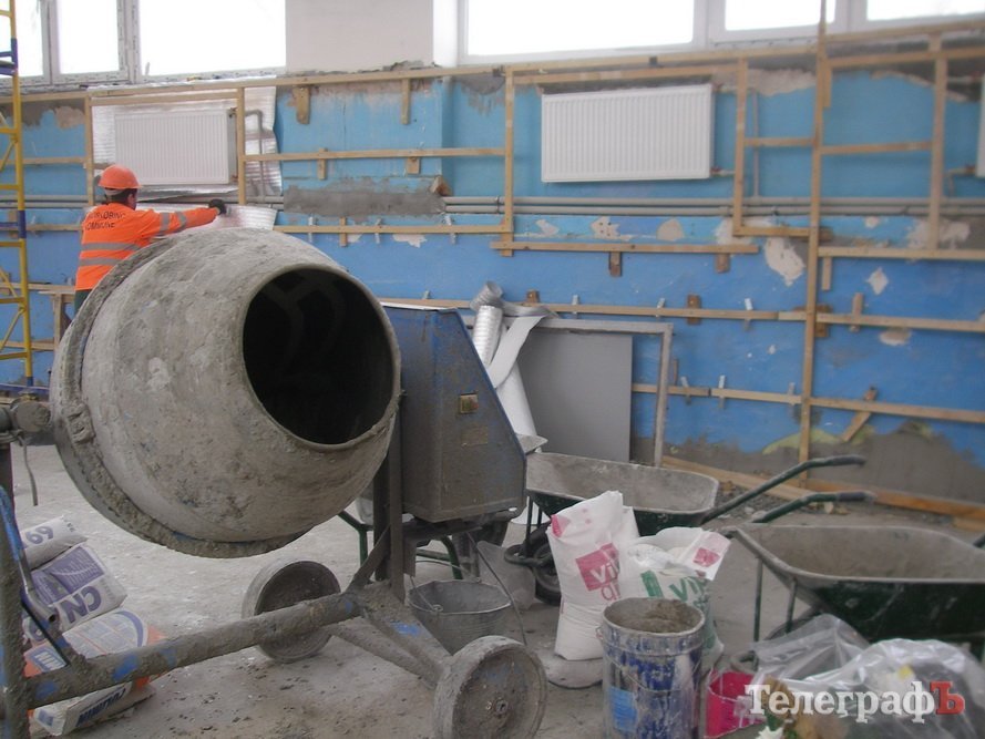 Директор 11-го лицея Быкова подозревает депутата Сидерку в вымогательстве «чего-то материального» Директор 11-го лицея Быкова подозревает депутата Сидерку в вымогательстве «чего-то материального»