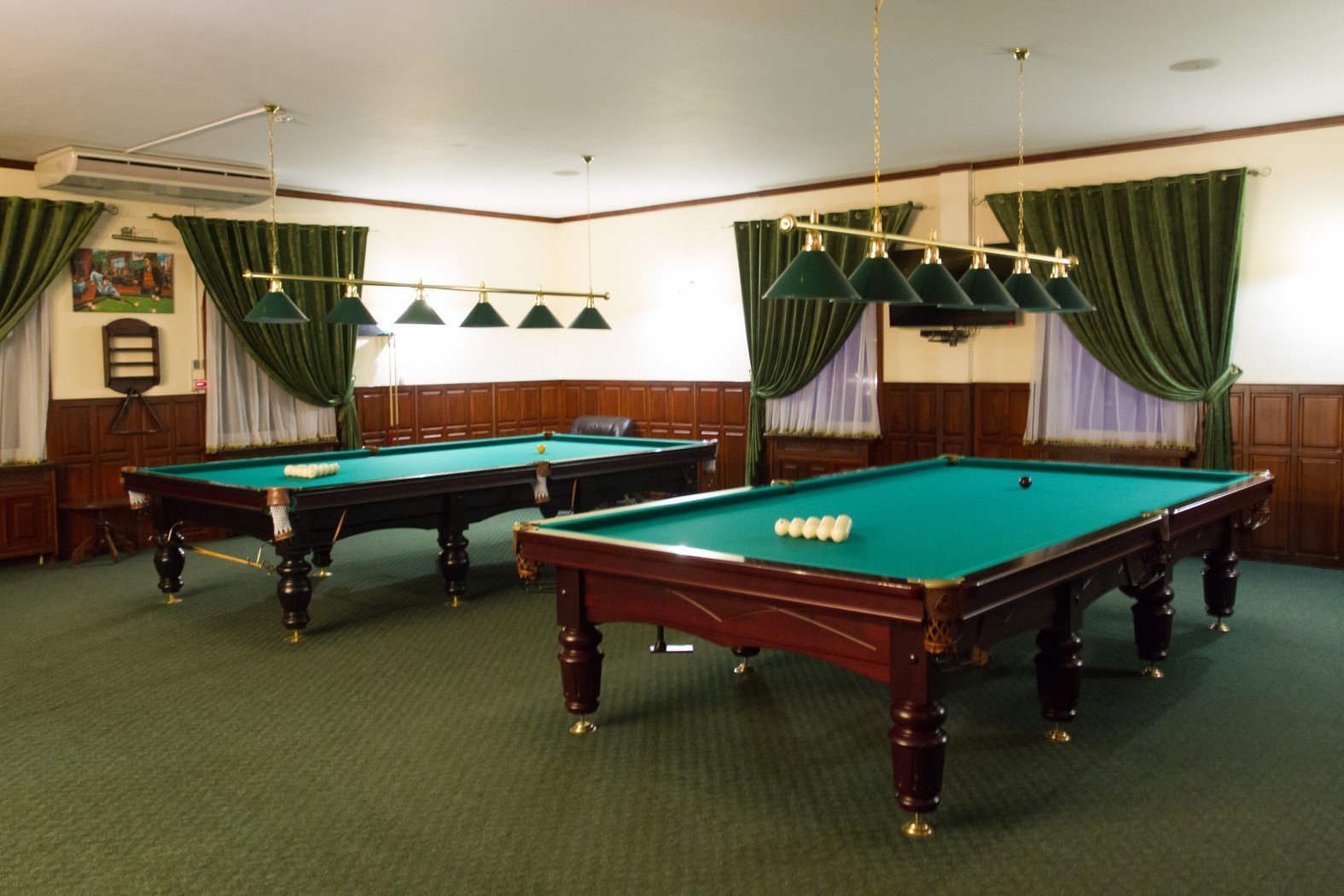 Комплекс «Мастер» – відпочинок, гарна кухня, відмінне обслуговування Комплекс «Мастер» – відпочинок, гарна кухня, відмінне обслуговування