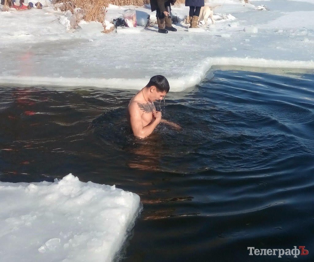 Почти голые и счастливые. Конкурс "Крещенский бульк-2017" Почти голые и счастливые. Конкурс "Крещенский бульк-2017"