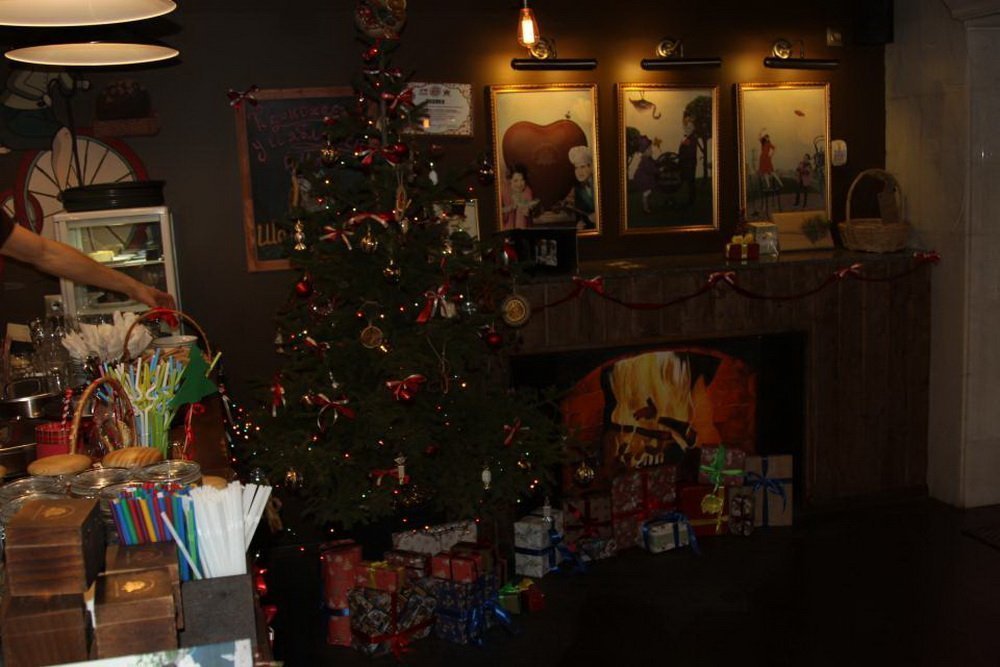 У Кременчуці обрали супер-ялинку - загадкову та чарівну У Кременчуці обрали супер-ялинку - загадкову та чарівну