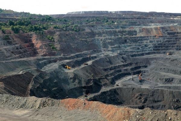 Работать инженером на крупном предприятии становится выгодно и престижно Работать инженером на крупном предприятии становится выгодно и престижно