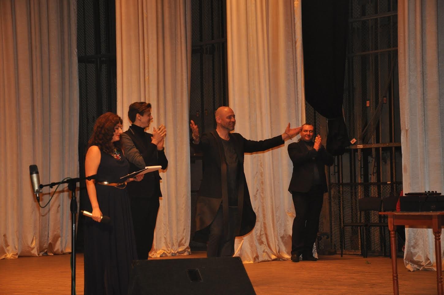 Известный хореограф Раду Поклитару оценил кременчугский «Фурор» Известный хореограф Раду Поклитару оценил кременчугский «Фурор»