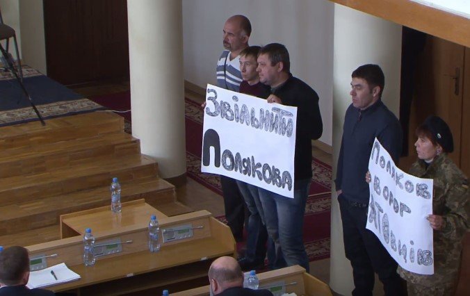 Сессия Кременчугского горсовета 31 января: депутаты «разбирали» полицию и прокуратуру Сессия Кременчугского горсовета 31 января: депутаты «разбирали» полицию и прокуратуру