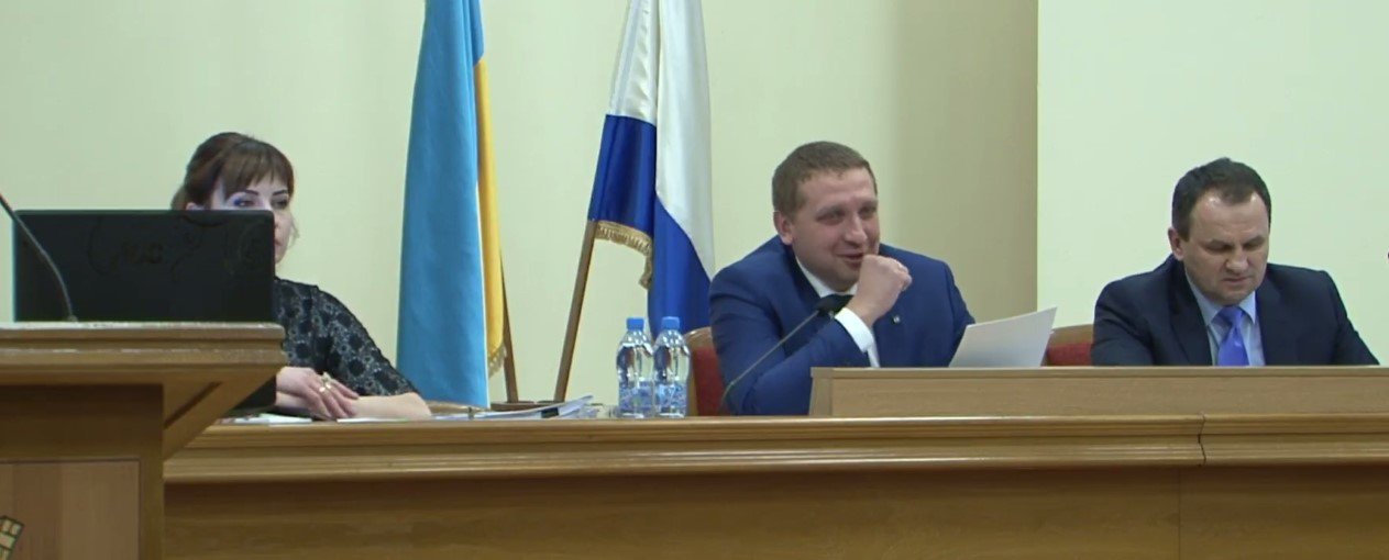 Сессия Кременчугского горсовета 31 января: кредит на €8 млн, объединение двух больниц и местные налоги Сессия Кременчугского горсовета 31 января: кредит на €8 млн, объединение двух больниц и местные налоги